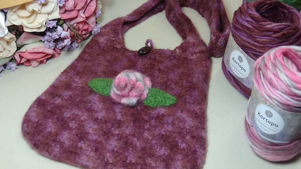 HOB2 Gypsy Rose Felted Hobo Bag